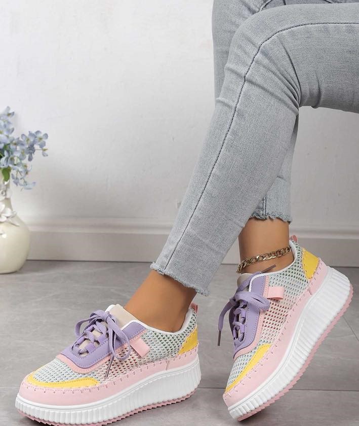 Buty sportowe damskie Roz 36-41 / 12 par 1